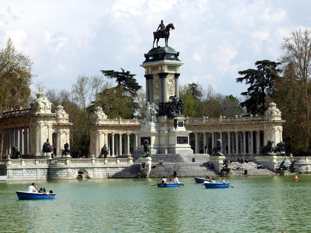 Appartamento La Casita De Cibeles Madrid Esterno foto